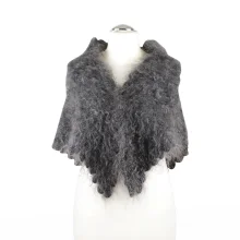 Urjupinsker flauschiges Dreiecktuch, 140 х 90 х 90 cm, lockig, grau