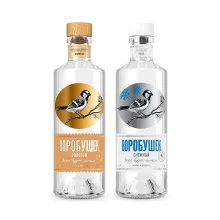 Vodka-Set -Vorobushek Gold und Snezhnyi, 40 % vol, 2 х 0,7 L