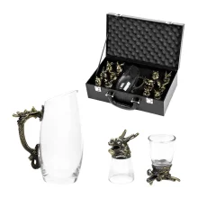 Geschenkset - Chinesisches Horoskop, umdrehbare Schnapsgläser: 12 Stk. + Karaffe: 1 Stk.