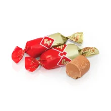 Erdnusskonfekt - Batontschiki mit Waffelkrümeln, Rot Front, 300 g