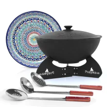 Kasan aus Gusseisen, Aluminiumdeckel, flacher Boden, Ø 42,5 cm, 12 l + Untersetzer + Lagan Ø 37 cm + Küchenutensilien