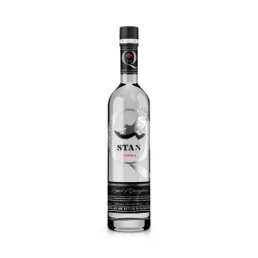 Водка - Q-stan Легенда Казахстана, 40 % алк., 0,7 л Водка - Q-stan Легенда Казахстана, 40 % алк., 0,7 л