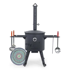 Utschak Feuerofen Ø 44 cm + Gusseisen-Kasan 16 l, Ø 46,5 cm, runder Boden + Küchenzubehör, Usbekischer Kochtopf aus Gusseisen