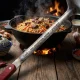 Usbekischer Schaumlöffel für Plov 48 cm, mit Gravur - Plov ist eine Symphonie, der Koch ist der Dirigent.
