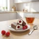Сырок творожный с малиновой начинкой, глазированный, Савушкин, 40 г